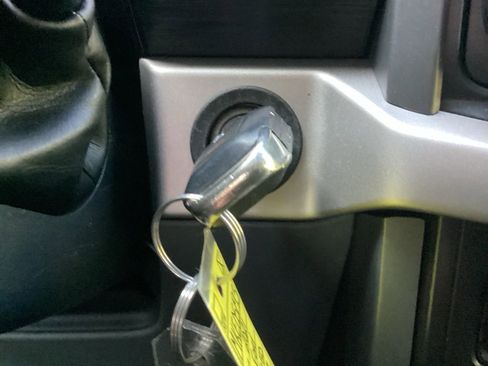 Used 2021 Ford F150 XLT w/ Trailer Tow Package image 58