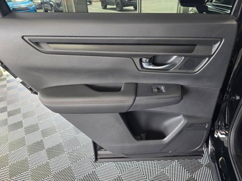 Used 2026 Honda CR-V TrailSport image 40