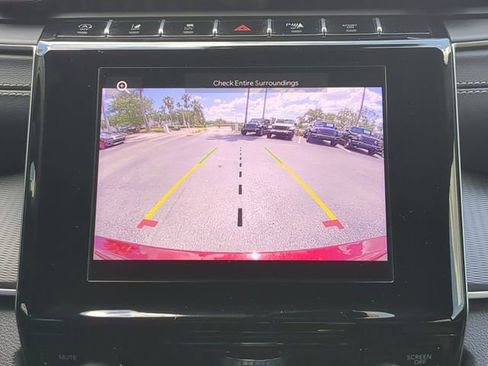 Used 2024 Jeep Grand Cherokee Laredo AWD/4WD image 24