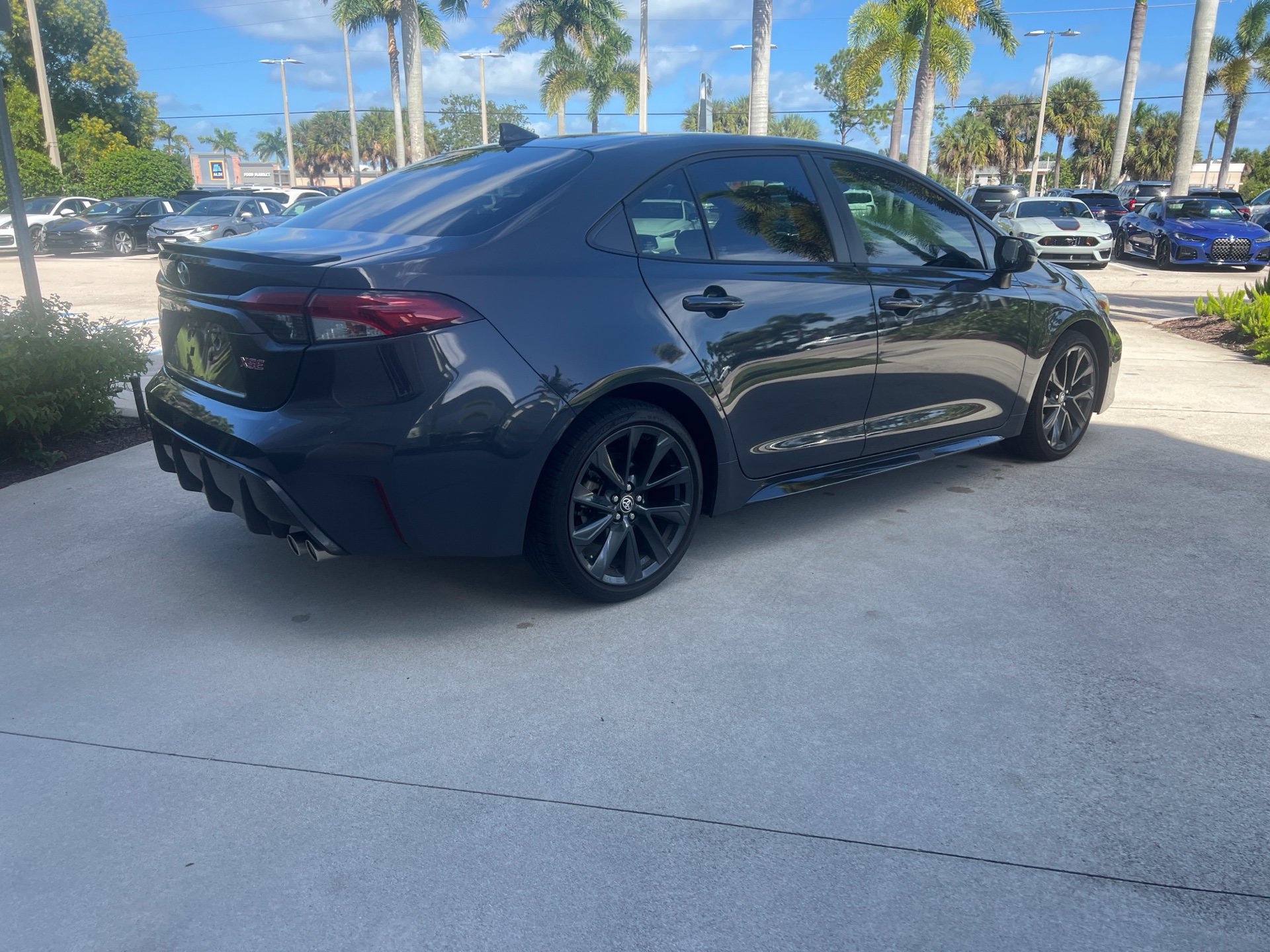 Used 2024 Toyota Corolla XSE FWD image 4