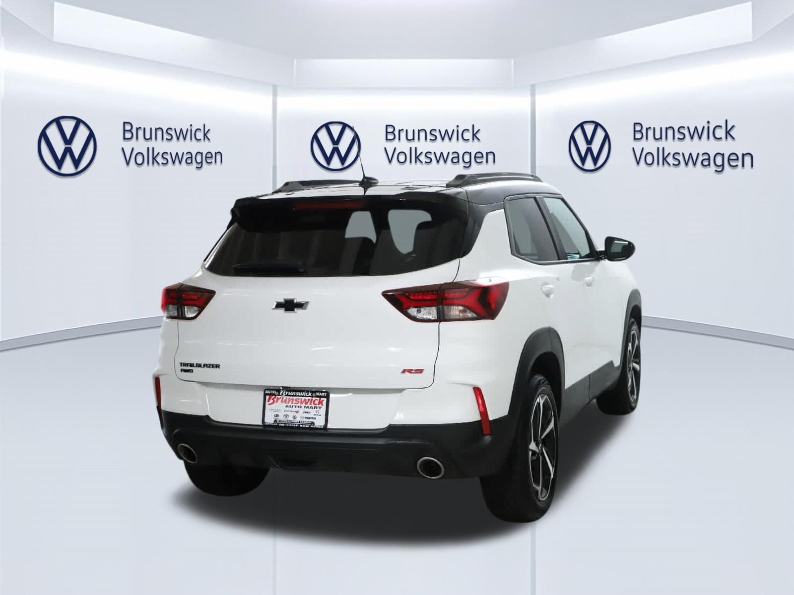 Used 2023 Chevrolet TrailBlazer RS w/ Sun and Liftgate Package AWD/4WD image 46