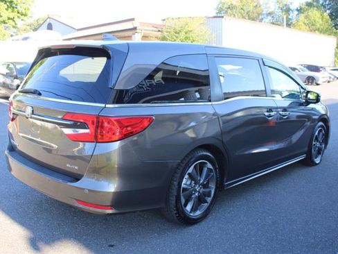 Used 2022 Honda Odyssey Elite image 8