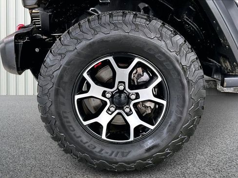 Used 2021 Jeep Wrangler Unlimited Rubicon w/ LED Lighting Group image 34