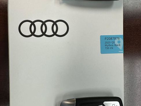 Used 2023 Audi Q5 2.0T Premium w/ Convenience Package AWD/4WD image 27