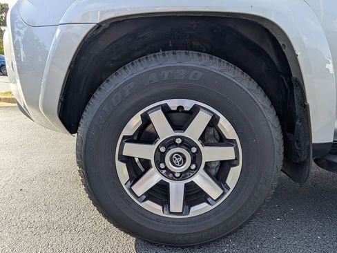 Used 2023 Toyota 4Runner TRD Off-Road Premium image 9