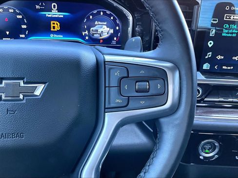 Used 2023 Chevrolet Silverado 1500 LT Trail Boss AWD/4WD image 25