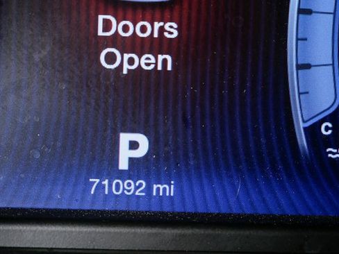 Used 2016 Maserati Ghibli image 10