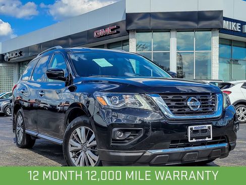 Used 2020 Nissan Pathfinder S AWD/4WD image 1