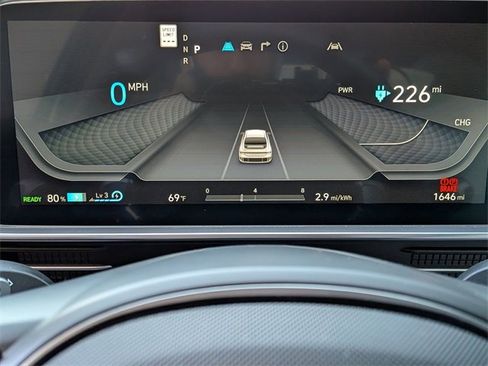 Used 2025 Hyundai Ioniq 6 SEL image 18