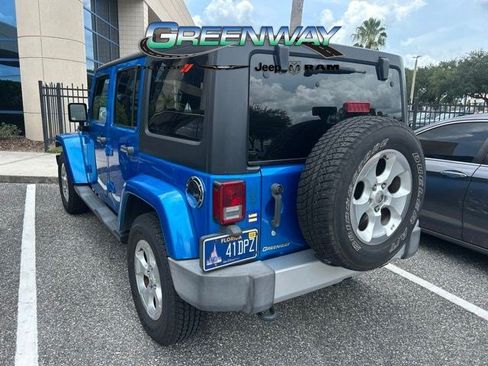 Used 2015 Jeep Wrangler Unlimited Sahara AWD/4WD image 4