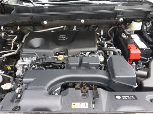 Used 2024 Toyota RAV4 Adventure image 18