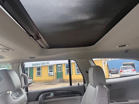 Used 2016 Buick Enclave Premium w/ Experience Buick Package image 11