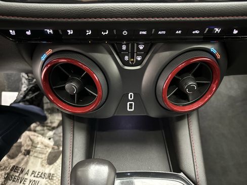 Used 2021 Chevrolet Blazer RS w/ Enhanced Convenience Package image 36