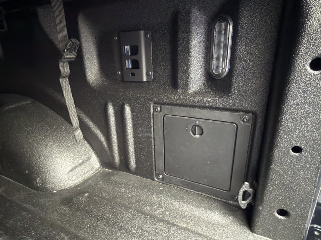 Used 2024 Ford F150 Raptor AWD/4WD image 13