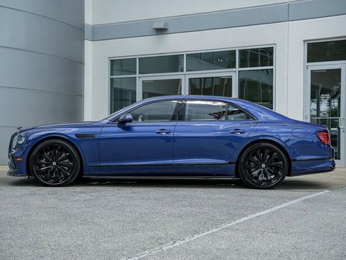 New 2025 Bentley Flying Spur Plug-In Hybrid AWD/4WD image 12