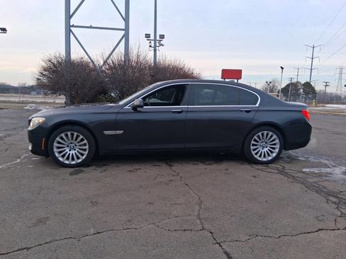 Used 2012 BMW 750Li xDrive image 5