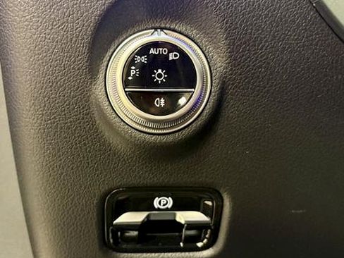 New 2026 Mercedes-Benz CLE 450 4MATIC Coupe image 18