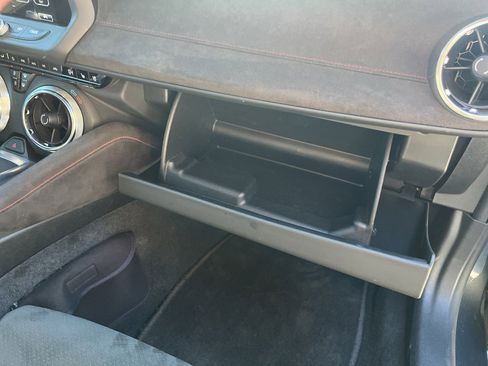 Used 2017 Chevrolet Camaro ZL1 image 37