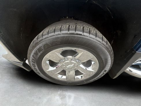 Used 2018 Chevrolet Silverado 1500 LTZ w/ LTZ Plus Package image 27