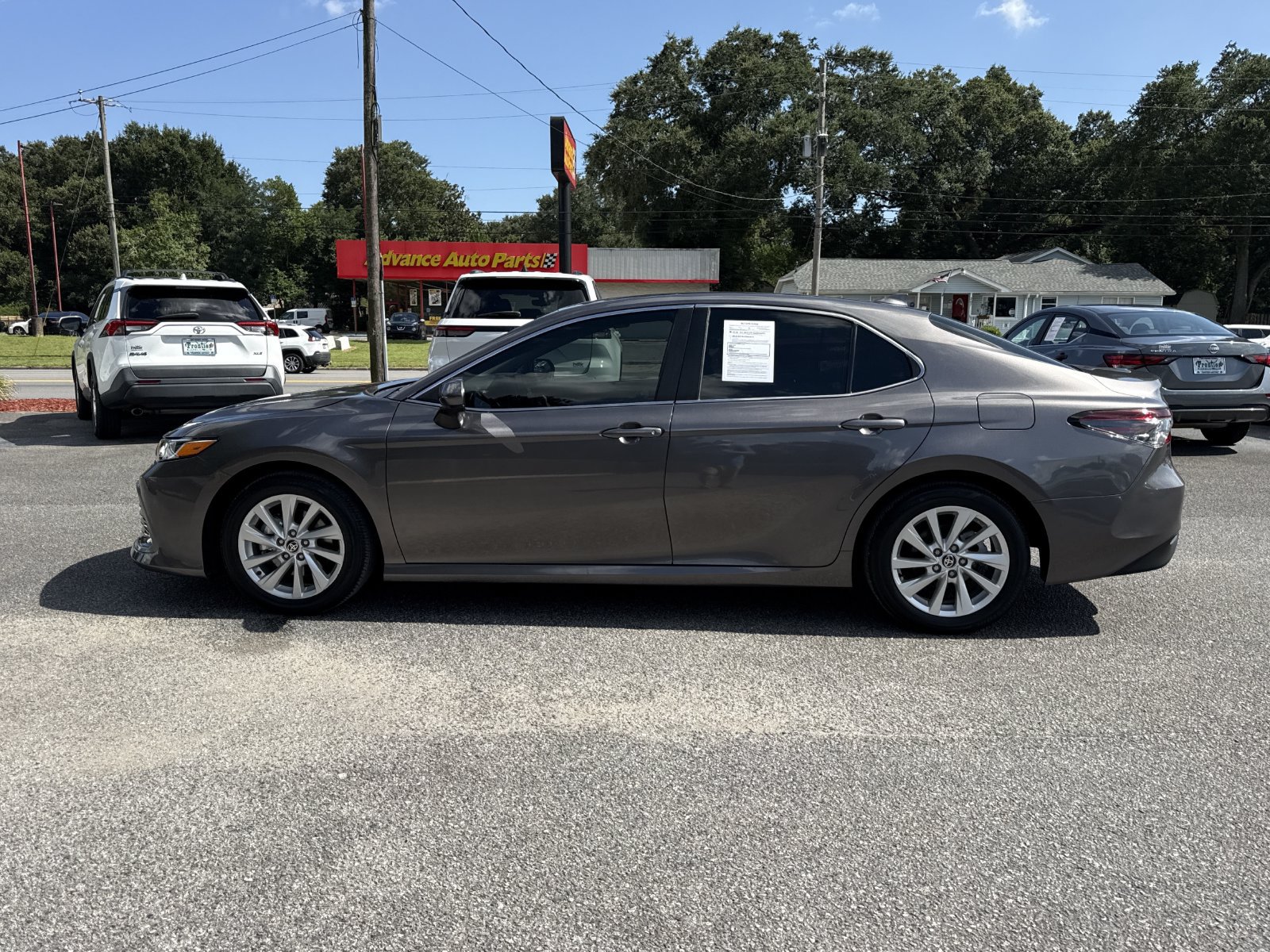 Used 2024 Toyota Camry LE FWD image 2