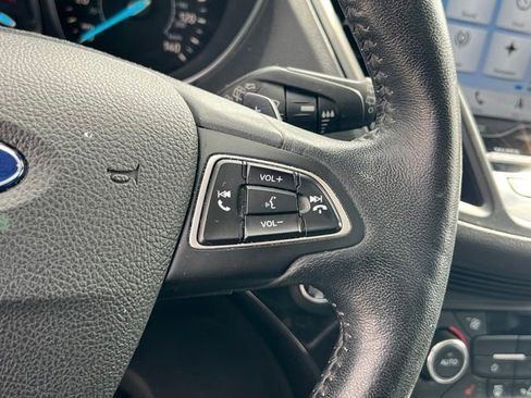 Used 2017 Ford Escape Titanium w/ Equipment Group 301A AWD/4WD image 23
