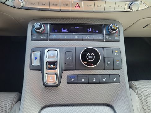 Used 2021 Hyundai Palisade Limited FWD image 37