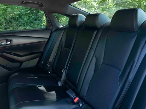 Used 2025 Honda Accord Sport image 18