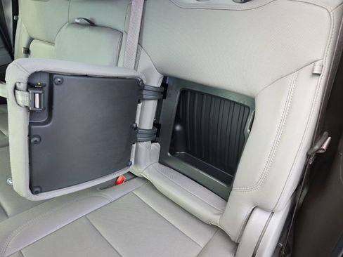 Used 2023 Chevrolet Silverado 1500 LTZ image 19