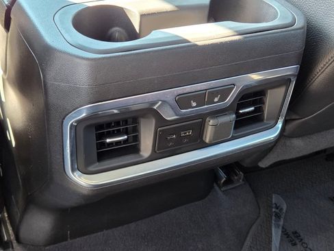 Used 2022 GMC Sierra 3500 Denali w/ Denali Ultimate Package AWD/4WD image 16