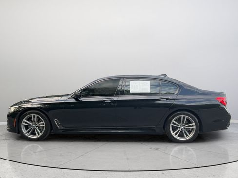 Used 2018 BMW 740i RWD image 6