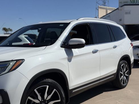 Used 2020 Honda Pilot Touring image 7