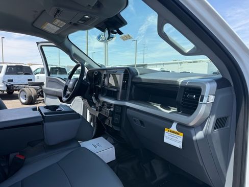 New 2026 Ford F550 2WD Regular Cab Super Duty image 16