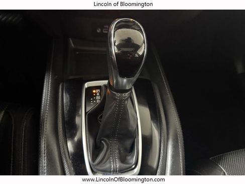 Used 2018 Nissan Rogue SL w/ Premium Package AWD/4WD image 55
