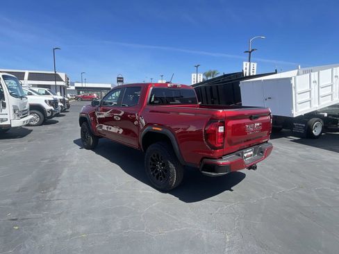 New 2026 GMC Canyon Elevation image 7