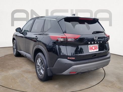 Used 2023 Nissan Rogue S FWD image 12