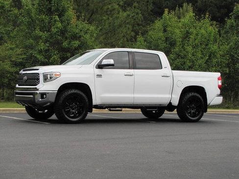 Used 2019 Toyota Tundra 1794 Edition AWD/4WD image 3