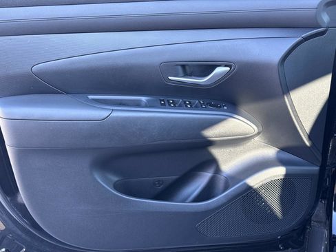 Certified 2025 Hyundai Tucson SEL image 18