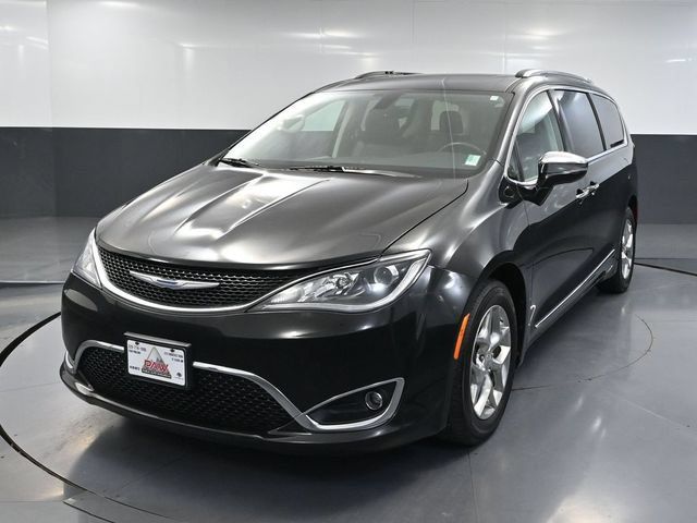 Used 2018 Chrysler Pacifica Limited FWD image 8