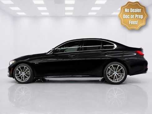Used 2022 BMW 330e RWD image 2
