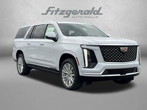 New 2026 Cadillac Escalade ESV Luxury w/ Touring Package AWD/4WD image 1