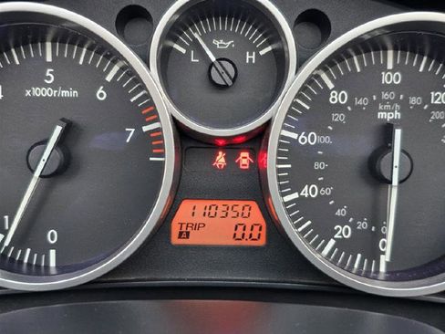 Used 2006 MAZDA MX-5 Miata Sport w/ Suspension Pkg image 23