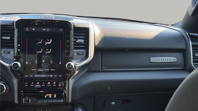 Used 2025 RAM 1500 Big Horn AWD/4WD image 16