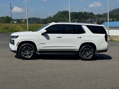 Used 2026 Chevrolet Tahoe LS w/ LPO, Dark Essentials Package AWD/4WD image 4