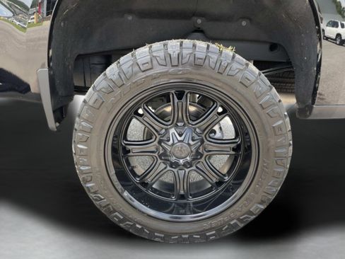 Used 2025 Chevrolet Silverado 1500 High Country w/ Midnight Edition AWD/4WD image 31