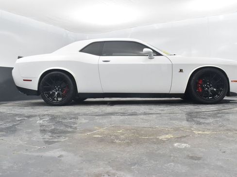 Used 2018 Dodge Challenger R/T Scat Pack w/ Dynamics Package image 43