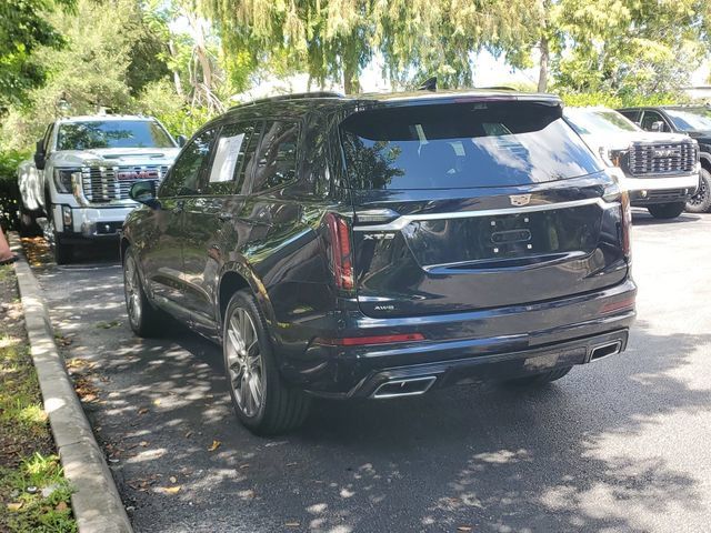 Certified 2021 Cadillac XT6 Sport AWD/4WD image 3
