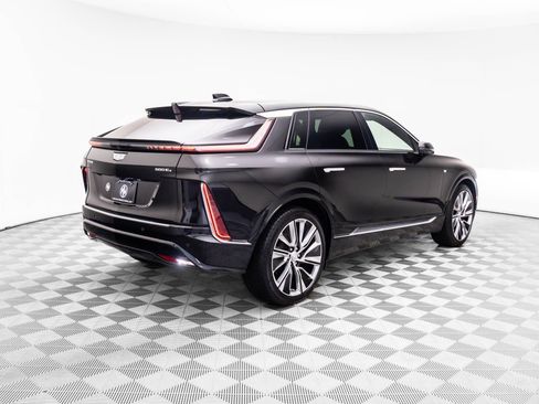 Certified 2024 Cadillac Lyriq Luxury w/ LPO, Floor Liner Package image 9