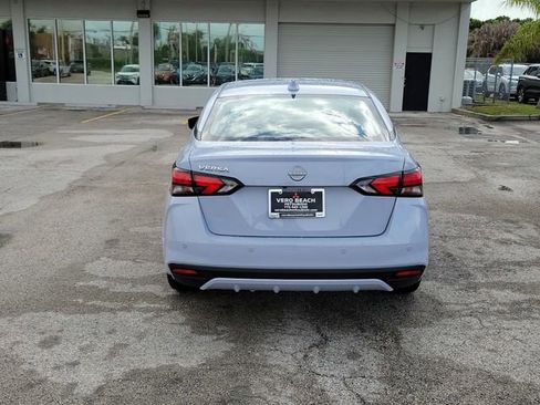 Used 2025 Nissan Versa SV w/ Trunk Package FWD image 5