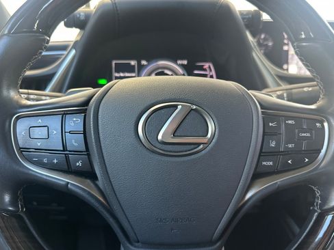 Certified 2020 Lexus ES 300h w/ Premium Package FWD image 28