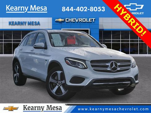 Used 2019 Mercedes-Benz GLC 350e 4MATIC image 1